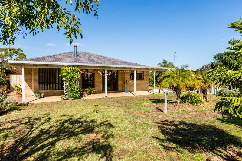 Photo - 8 Littlefair Drive, Withers WA 6230 - Image 16