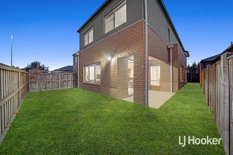 Photo - 8 Living Crescent, Point Cook VIC 3030 - Image 20