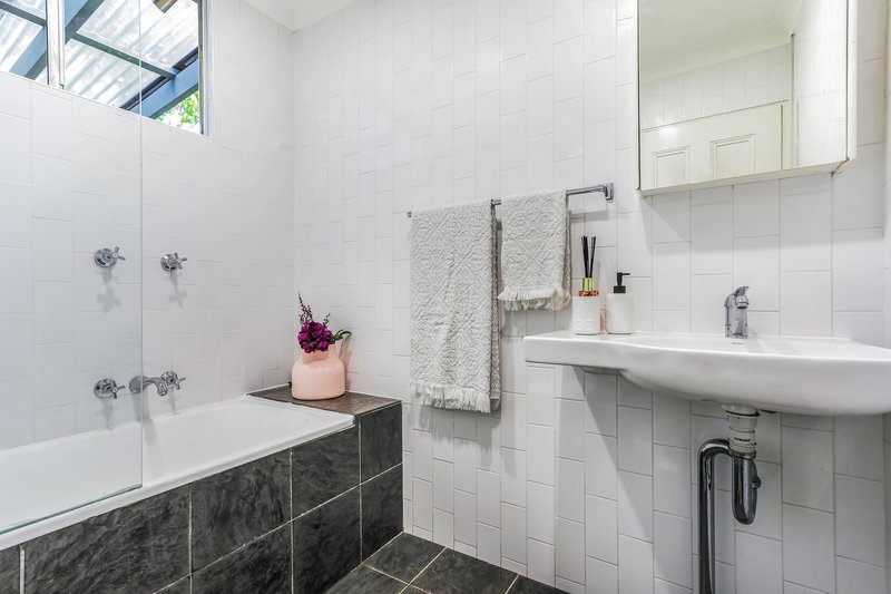 Photo - 8 Llewellyn Street, Marrickville NSW 2204 - Image 13