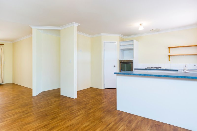 Photo - 8 Lloyd Way, Usher WA 6230 - Image 6