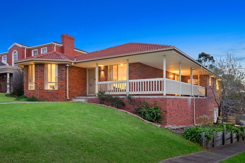 8 Lobelia Court, South Morang VIC 3752