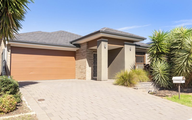 8 Lodge Way, Blakeview SA 5114