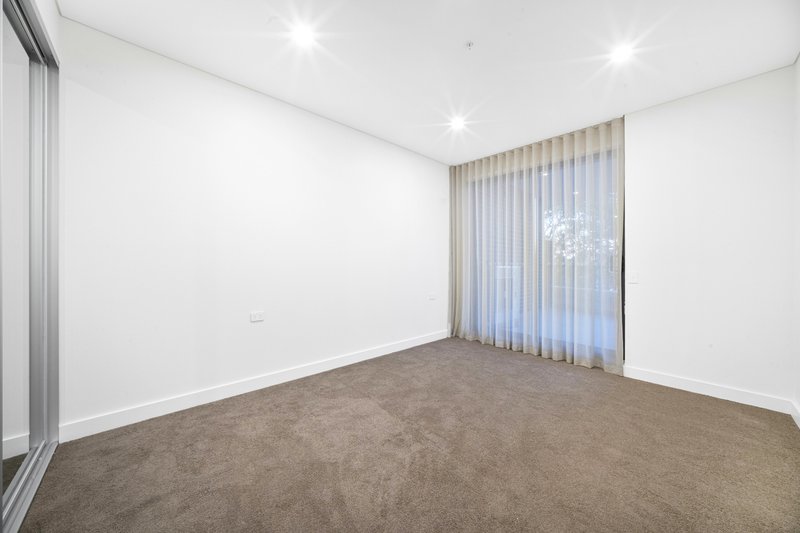 Photo - 8 Lords Avenue, Asquith NSW 2077 - Image 6