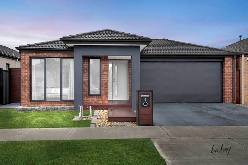 8 Loudon Circuit, Craigieburn VIC 3064