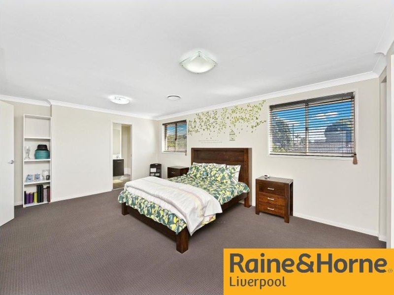 Photo - 8 Lucas Avenue, Moorebank NSW 2170 - Image 12