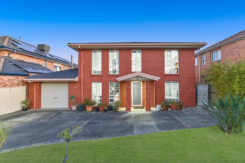 Photo - 8 Luke Court, Keysborough VIC 3173 - Image 2