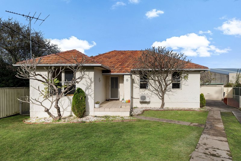 Photo - 8 Lumeah Avenue, Punchbowl NSW 2196 - Image 2