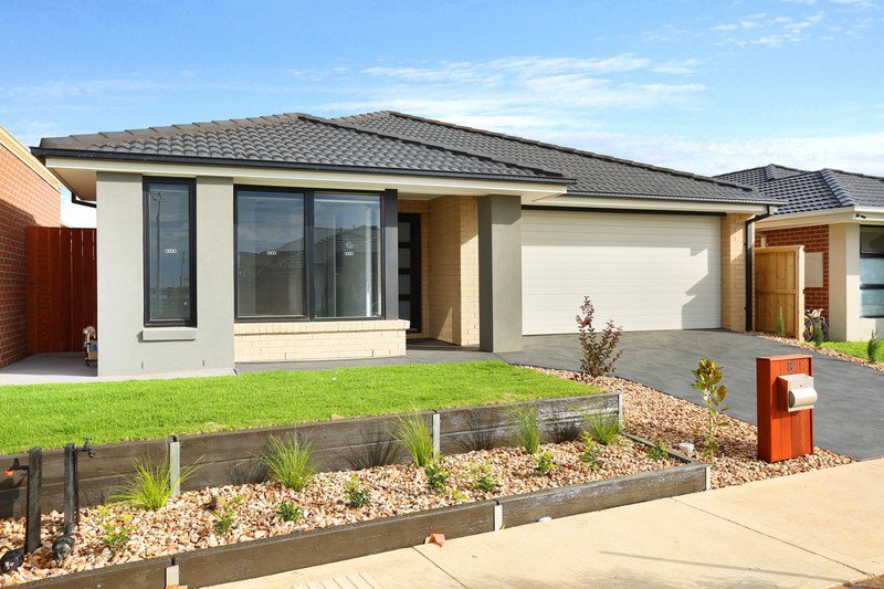 8 Lumley Circuit, Werribee VIC 3030