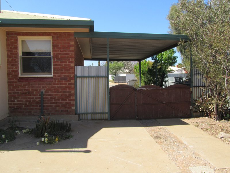 Photo - 8 Lydeamore Street, Port Pirie SA 5540 - Image 9