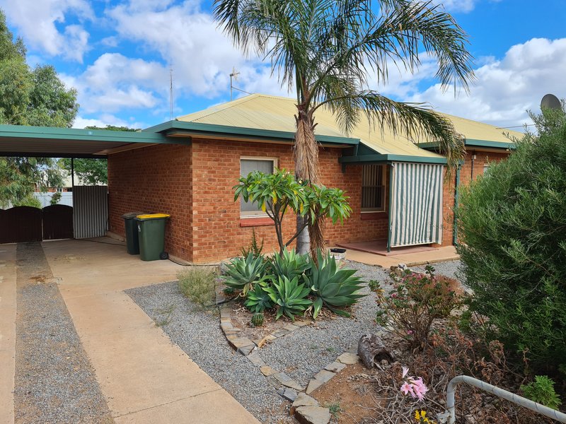 Photo - 8 Lydeamore Street, Port Pirie SA 5540 - Image 12