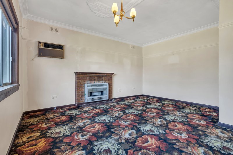 Photo - 8 Lynch Road, Fawkner VIC 3060 - Image 4