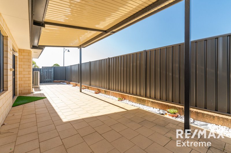 Photo - 8 Lyndley Road, Banksia Grove WA 6031 - Image 17