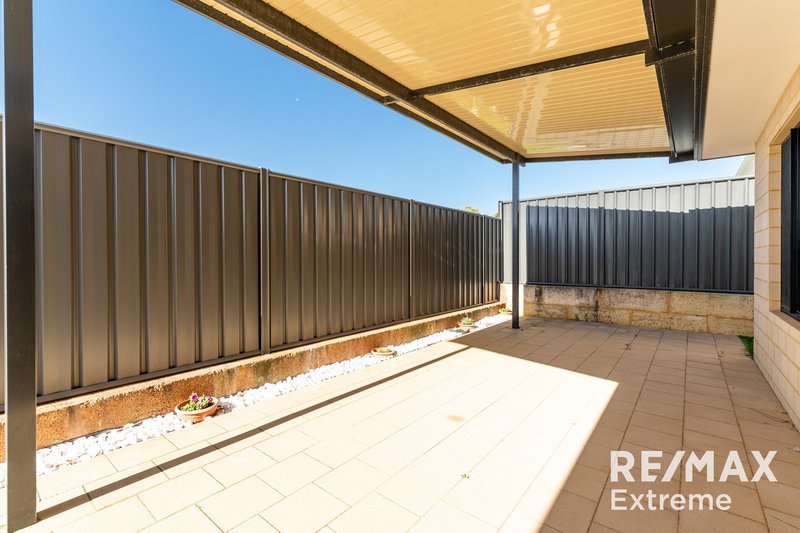 Photo - 8 Lyndley Road, Banksia Grove WA 6031 - Image 18