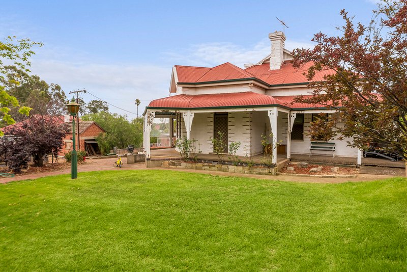 8 Lyndoch Road, Gawler East SA 5118