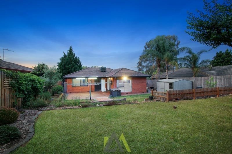 Photo - 8 Lynne Court, Langwarrin VIC 3910 - Image 16