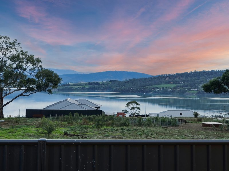 Photo - 8 Lytham Crescent, Midway Point TAS 7171 - Image 12