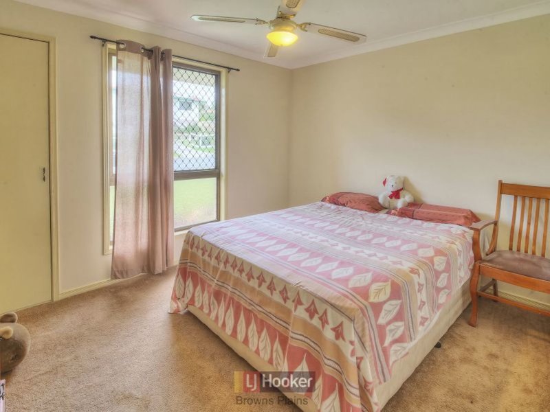 Photo - 8 Macauley Drive, Boronia Heights QLD 4124 - Image 7