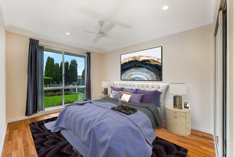 Photo - 8 Macken Close, Edensor Park NSW 2176 - Image 6