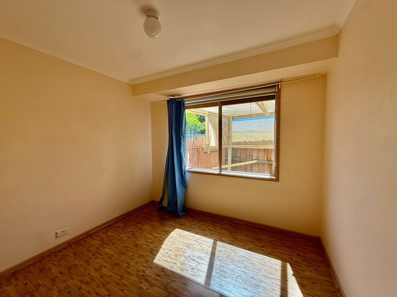 Photo - 8 Macks Place, Hoppers Crossing VIC 3029 - Image 5