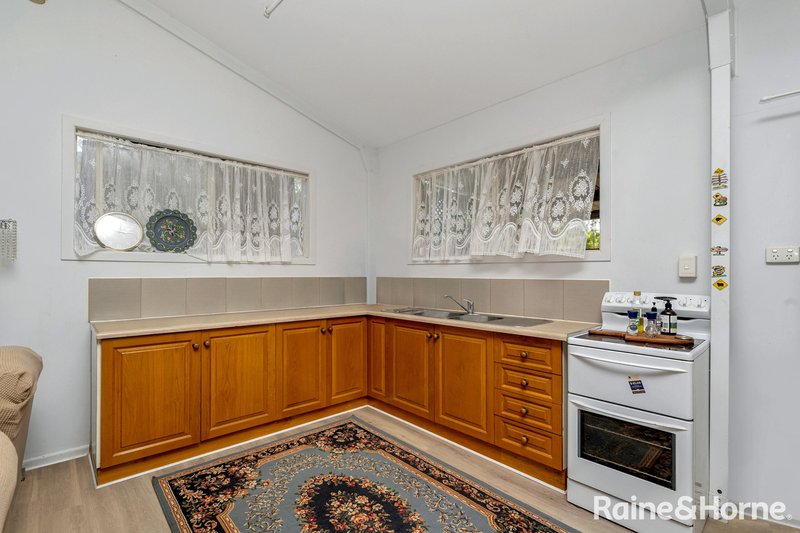 Photo - 8 Maconachies Road, Majors Creek QLD 4816 - Image 12