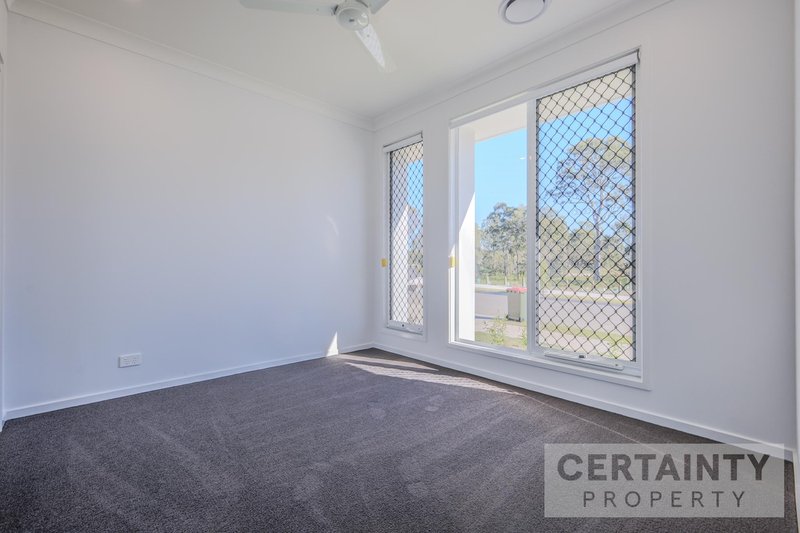 Photo - 8 Macrae Street, Morayfield QLD 4506 - Image 6