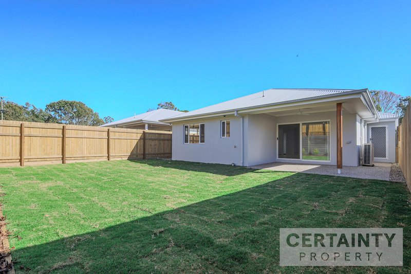 Photo - 8 Macrae Street, Morayfield QLD 4506 - Image 14