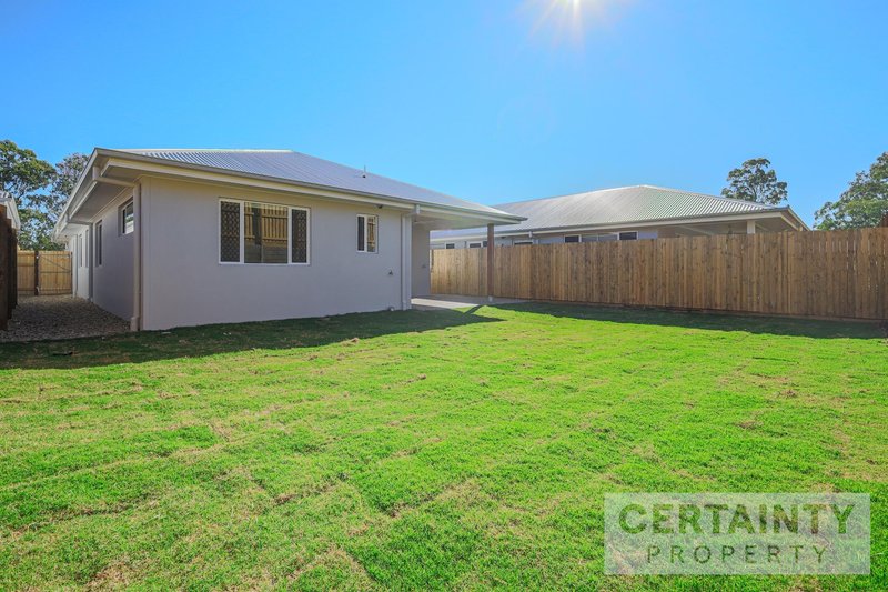 Photo - 8 Macrae Street, Morayfield QLD 4506 - Image 15