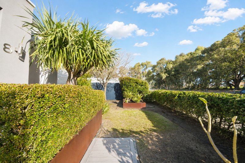 Photo - 8 Magenta Crescent, Baldivis WA 6171 - Image 2