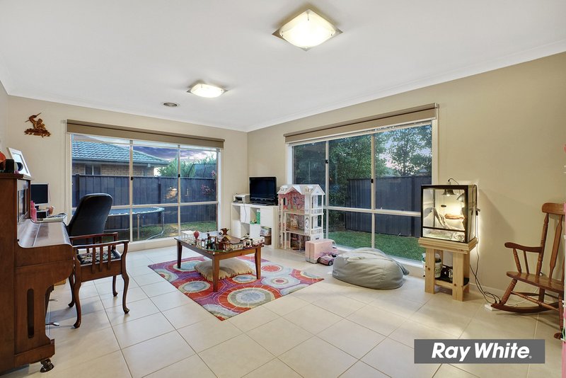 Photo - 8 Mallina Glen, Tarneit VIC 3029 - Image 18