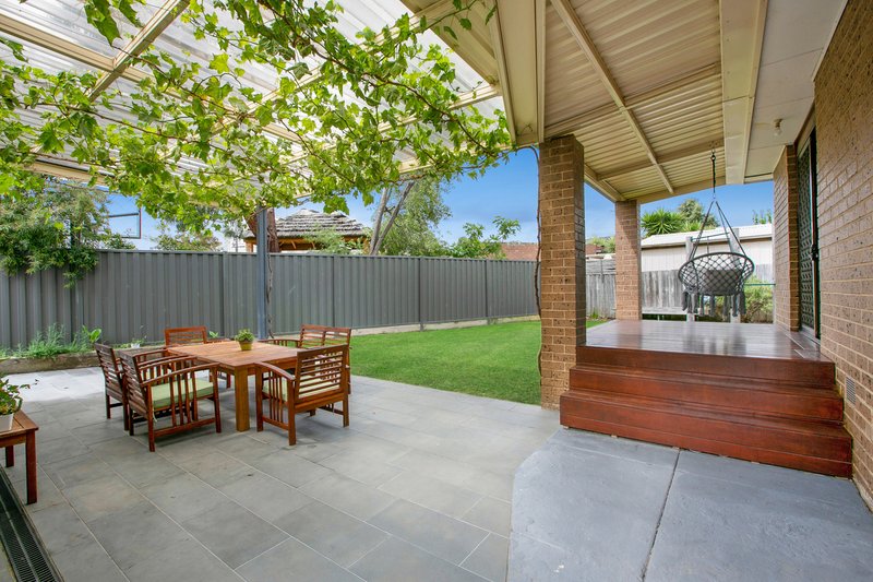 Photo - 8 Malua Crescent, Mill Park VIC 3082 - Image 19