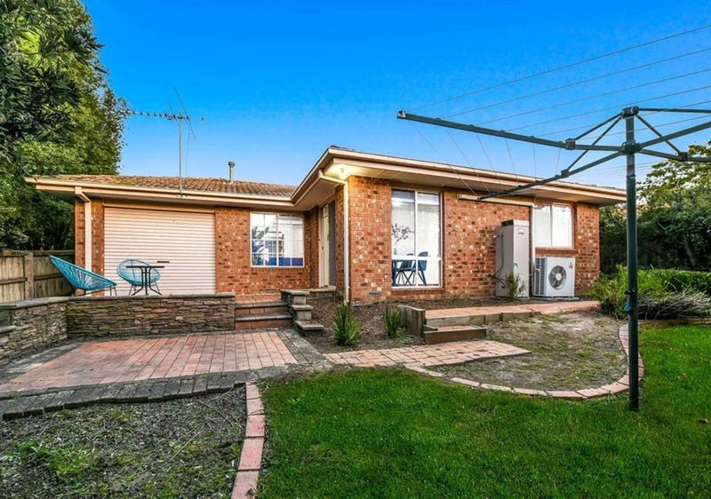 Photo - 8 Malvern Place, Narre Warren VIC 3805 - Image 13