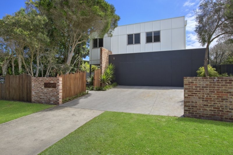 8 Manly Avenue, Cape Woolamai VIC 3925