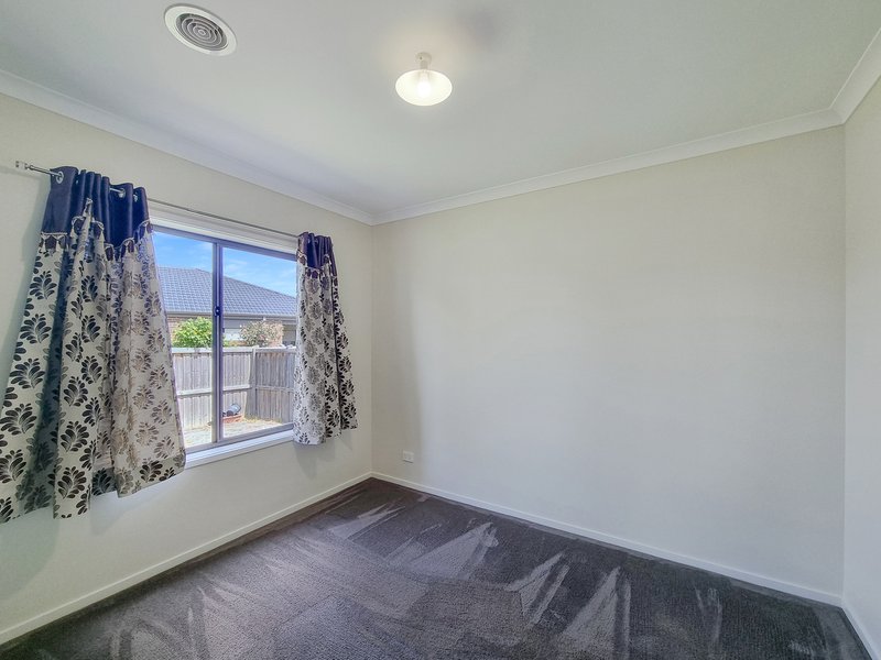 Photo - 8 Manna Gum Drive, Mount Duneed VIC 3217 - Image 9