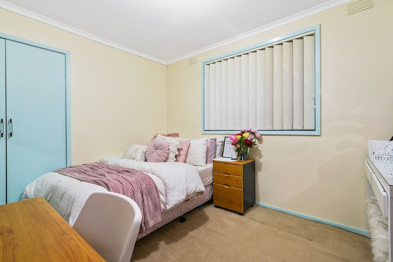 Photo - 8 Manooka Court, Keysborough VIC 3173 - Image 9