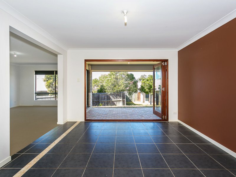 Photo - 8 Manton Street, Ormeau QLD 4208 - Image 16