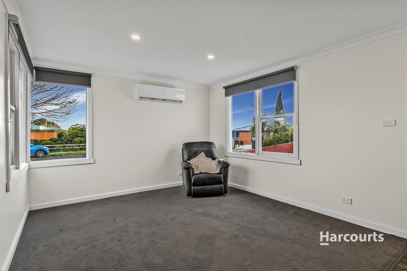 Photo - 8 Maple Crescent, Wynyard TAS 7325 - Image 3