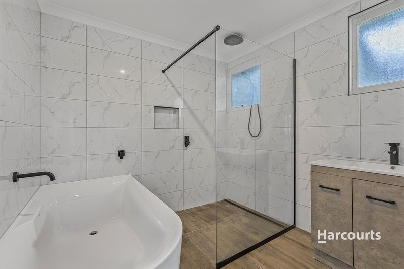 Photo - 8 Maple Crescent, Wynyard TAS 7325 - Image 7