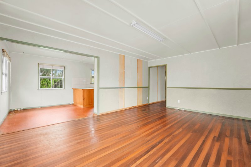 Photo - 8 Marginson Street, Leichhardt QLD 4305 - Image 8