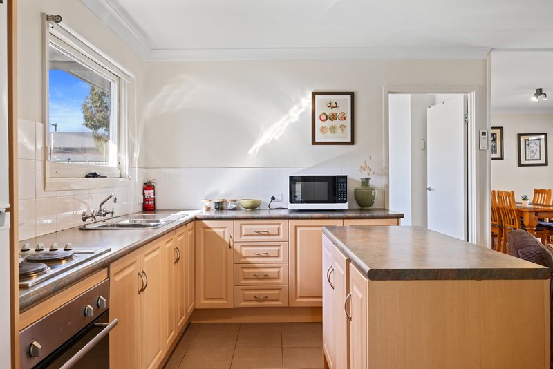 Photo - 8 Marine Parade, Venus Bay VIC 3956 - Image 2