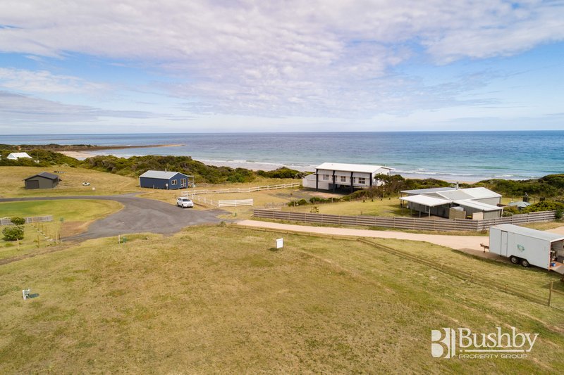 8 Mariner Court, Low Head TAS 7253