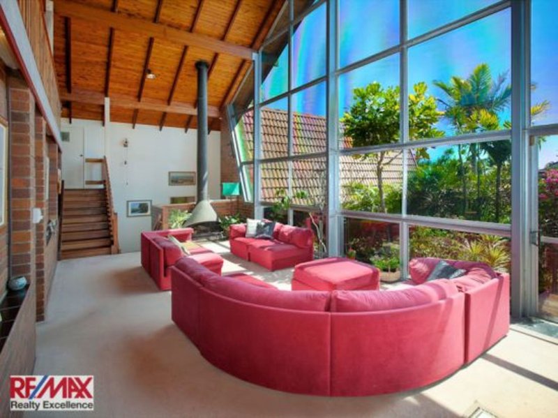 Photo - 8 Marisa Court, Moffat Beach QLD 4551 - Image 6