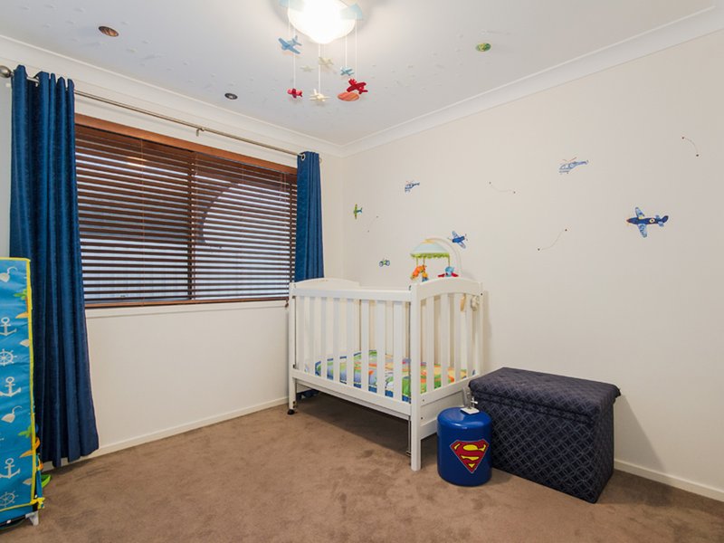 Photo - 8 Marlow Street, Oxenford QLD 4210 - Image 14