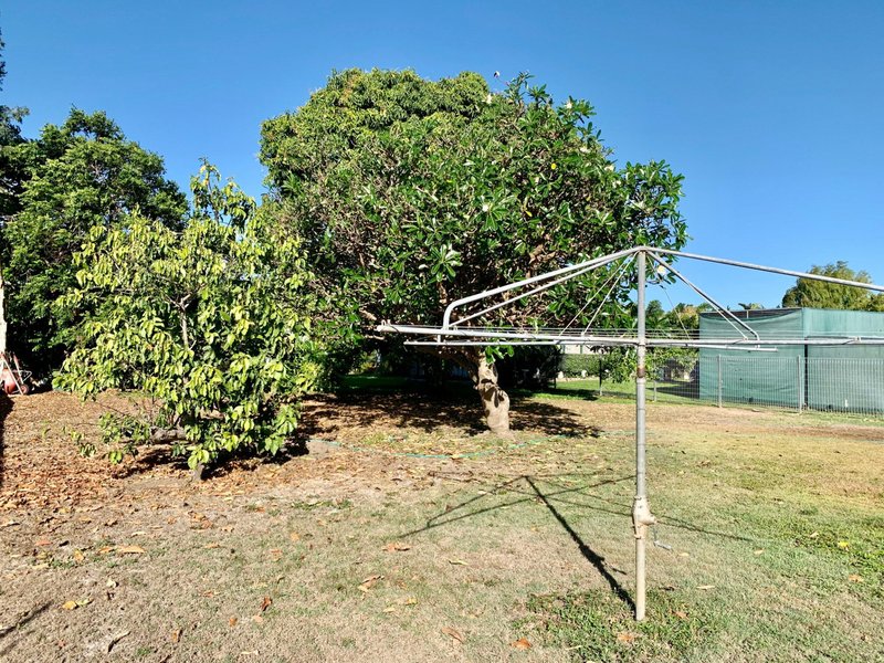 Photo - 8 Marshall St , Bowen QLD 4805 - Image 15