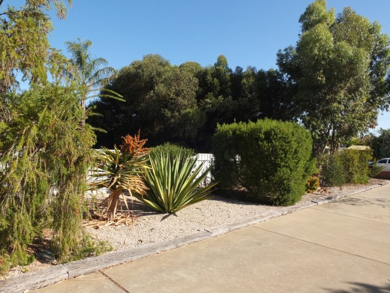 Photo - 8 Martin Street, Moonta Bay SA 5558 - Image 15