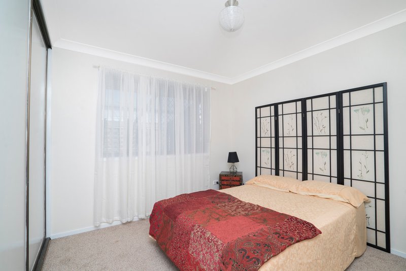 Photo - 8 Marton Place, Banksia Beach QLD 4507 - Image 7