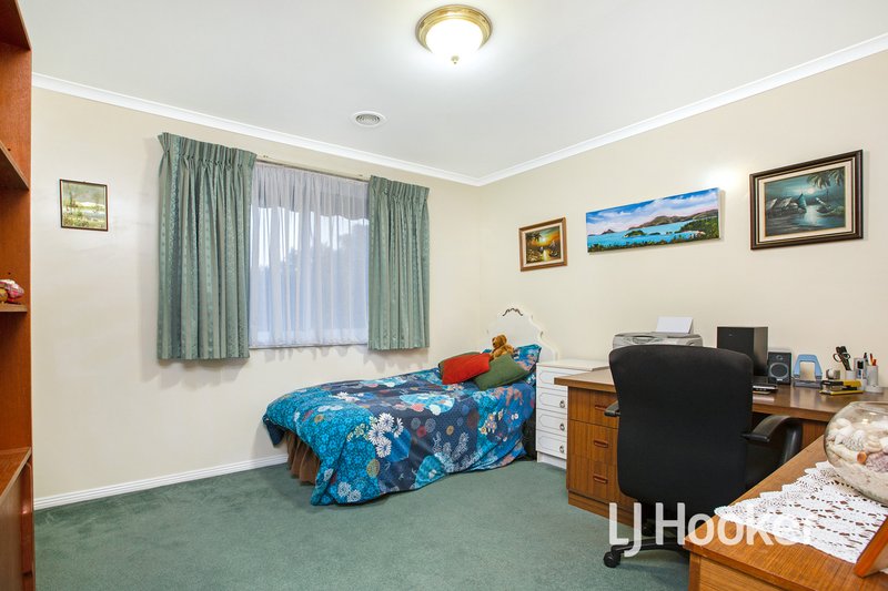 Photo - 8 Mason Mews, Pakenham VIC 3810 - Image 14