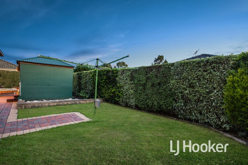 Photo - 8 Mason Mews, Pakenham VIC 3810 - Image 16