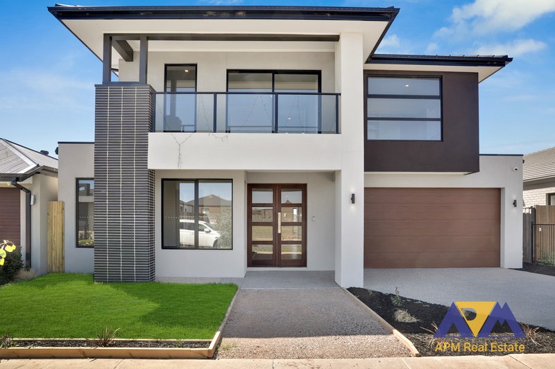 Photo - 8 Masters Crescent, Mambourin VIC 3024 - Image 2