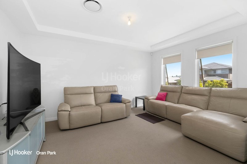 Photo - 8 Matich Place, Oran Park NSW 2570 - Image 5