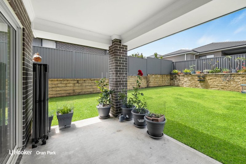 Photo - 8 Matich Place, Oran Park NSW 2570 - Image 10